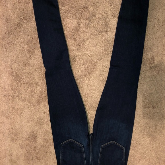 Skinny jeans - Picture 2 of 3